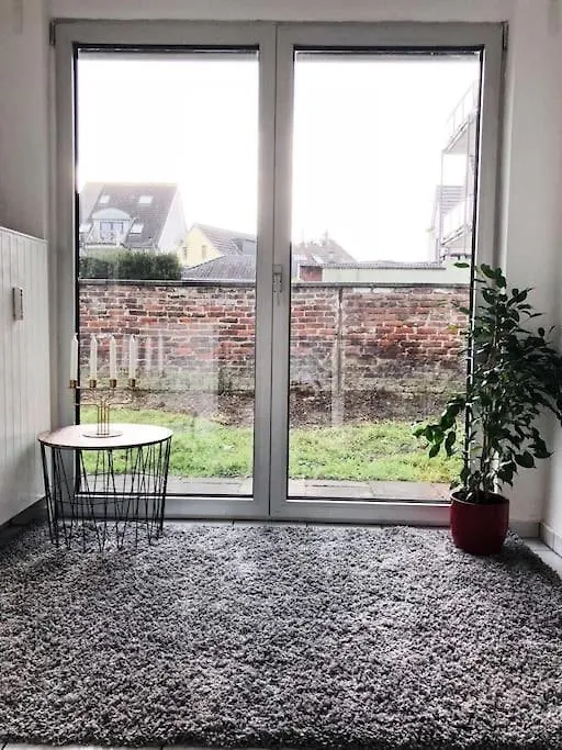 Charmante Gartenwohnung Mit Privatem Grossen Garten Cologne Apartment