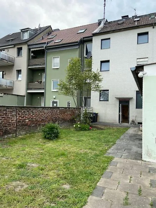 Charmante Gartenwohnung Mit Privatem Grossen Garten Cologne 0*,  Germany